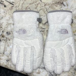 Kids North Face gloves